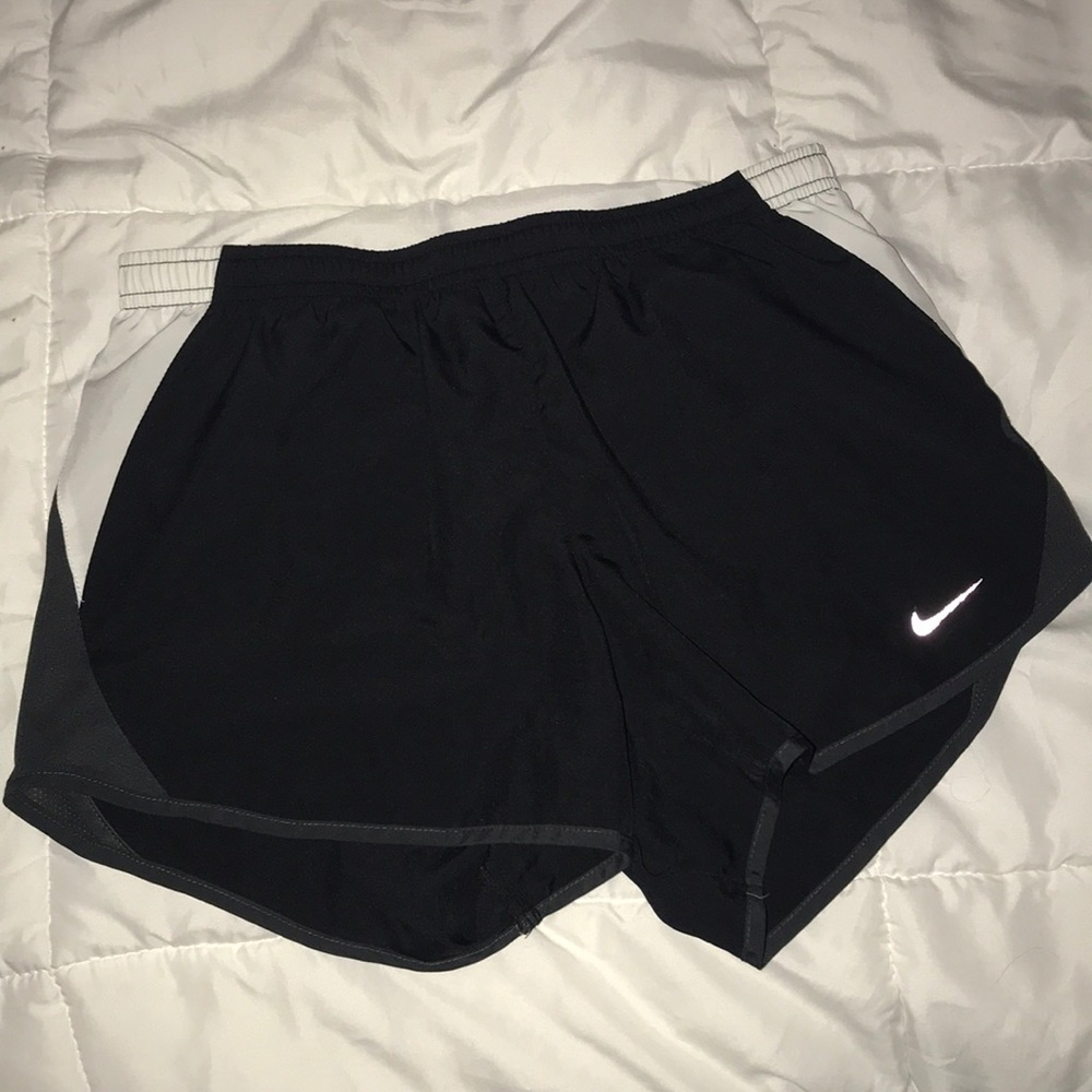 BLACK GREY AND WHITE NIKE SHORTS